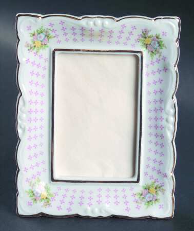 LEF78 Frame-Holds 2.5" X 3"