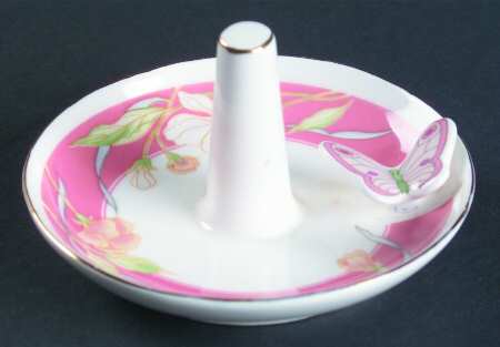 LEF81 Ring Holder