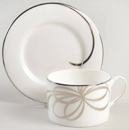 Belle Boulevard Flat Cup & Saucer Set