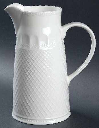 Spring Lace 56 Oz Pitcher