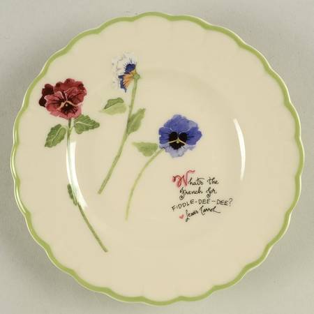 A Proper Tea Tidbit Dish