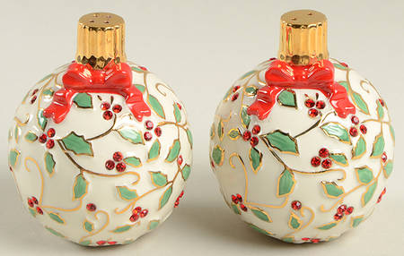 Holly and Berries by Lenox