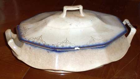 LIA113 by Limoges-American