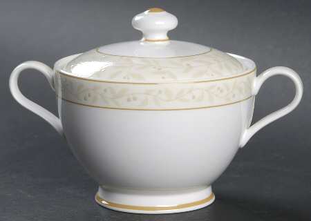 Veranda Sugar Bowl & Lid by Ralph Lauren China
