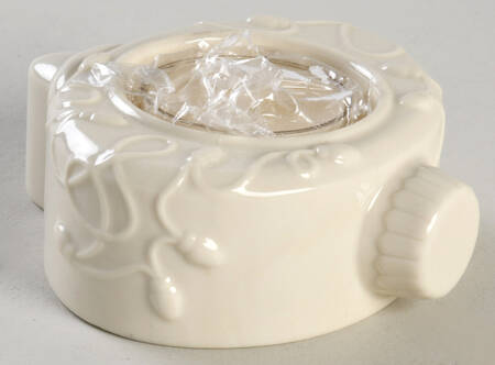 Yuletide Glowlites Figural Tea Light Candleholder