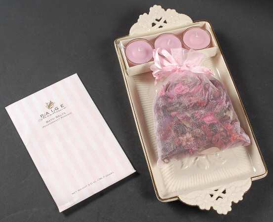 Great Giftables Vanity Tray Gift Set