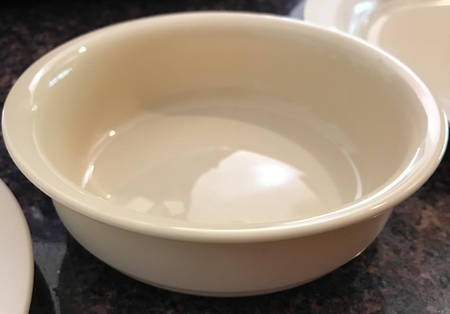 L137 Fruit/Dessert (Sauce) Bowl