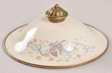 Happy Geese Lid for 2 Quart Metal Covered Casserole