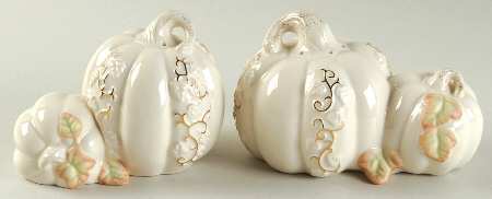 Golden Harvest Salt & Pepper Set