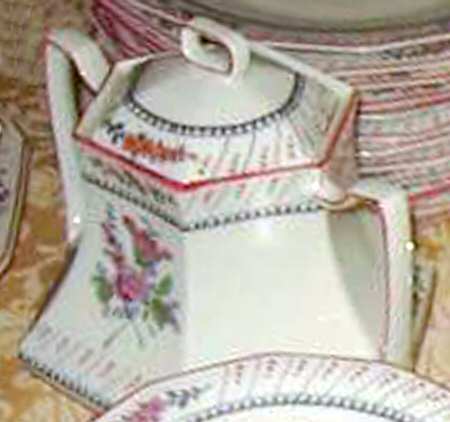 LNT285 Sugar Bowl & Lid