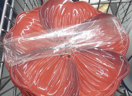 Anna Bloom Red Flower Shape Salad Plate