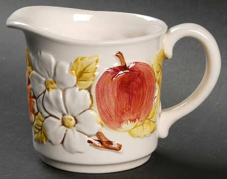 Country Garden Creamer
