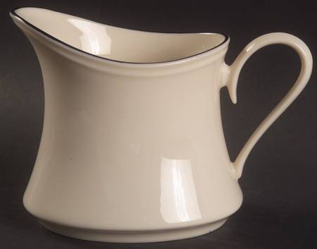 L141 Creamer by Lenox