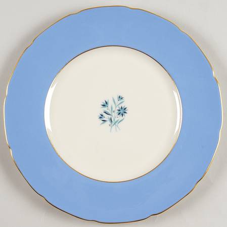 P453X17-1 (Scalloped) by Lenox