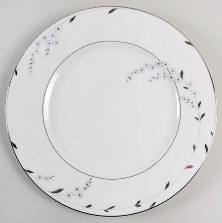 Rutledge Legacy Dinner Plate