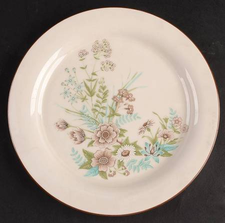 L14 (Brown Trim) Salad Plate