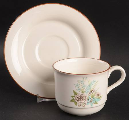 L14 (Brown Trim) Flat Cup & Saucer Set