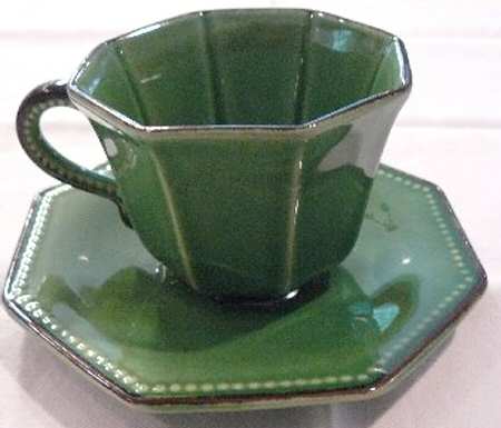 LVA7 Flat Cup & Saucer Set
