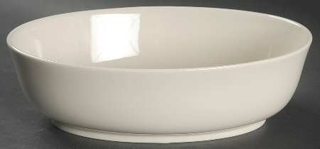 Basics Cream 9" Oval Vegetable Bowl