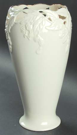 Trellis Leaf by Lenox