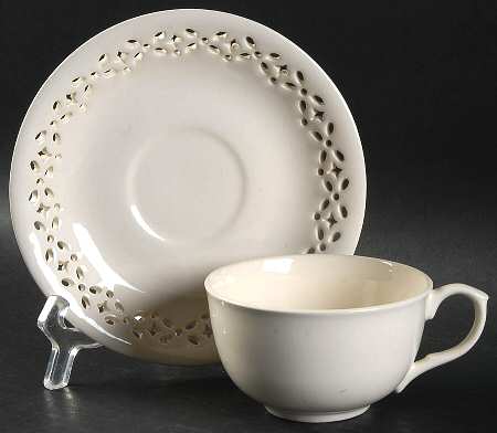 Dunham Flat Cup & Saucer Set