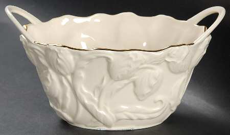 Tulip 8" Handled Basket