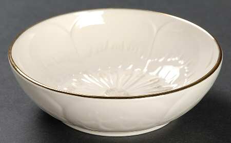 Tulip 4" Nesting Bowl