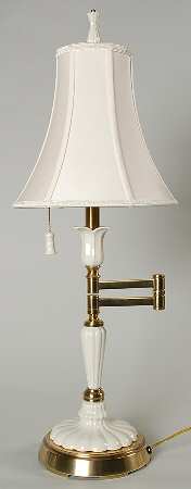 Garden Splendor 28" Electric Lamp & Shade