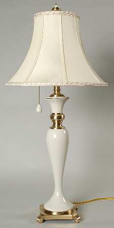 Garden Splendor 32" Electric Lamp & Shade