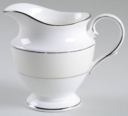 Opal Innocence Stripe Creamer