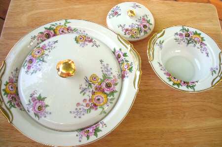 LIM467 Sugar Bowl & Lid