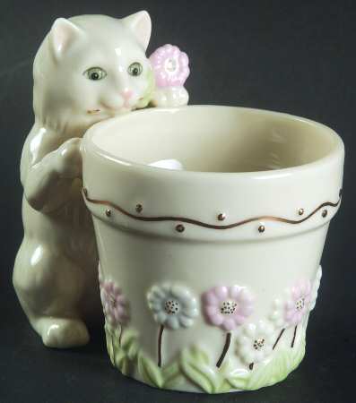 Curious Kitty Figural Tea Light Candleholder