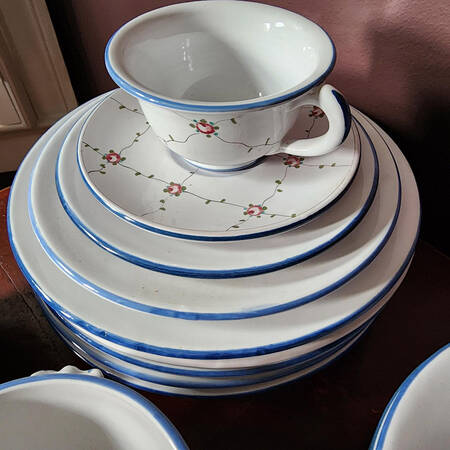 Champetre Flat Cup & Saucer Set