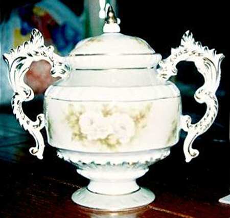 CX952 Sugar Bowl & Lid