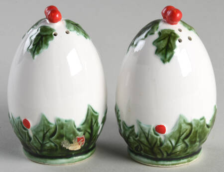 White Christmas Salt & Pepper Set