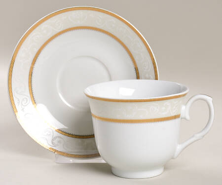 Amelia Footed Cup & Saucer Set