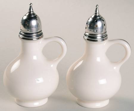 L154 (Platinum & Gold) Salt & Pepper Set