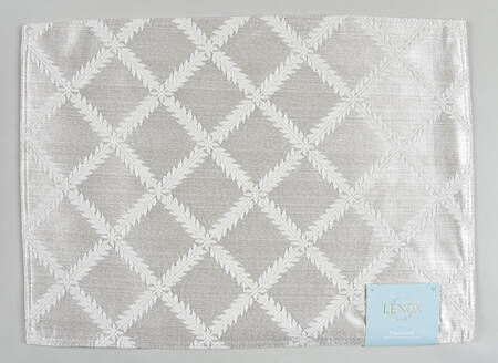 Laurel Leaf Cloth Placemat