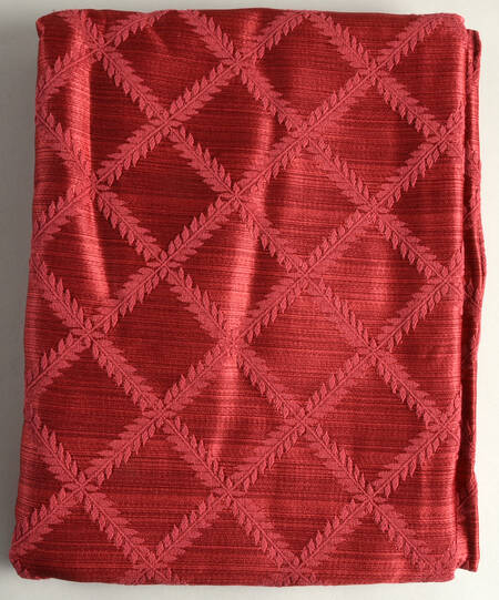 Laurel Leaf 70" x 86" Oblong Tablecloth