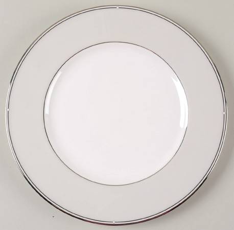 Scripted Platinum Accent Luncheon Plate