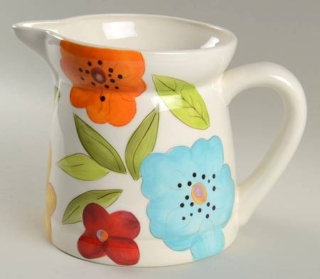 Liza 64 Oz Pitcher