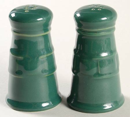Woven Traditions Ivy Green Salt & Pepper Set
