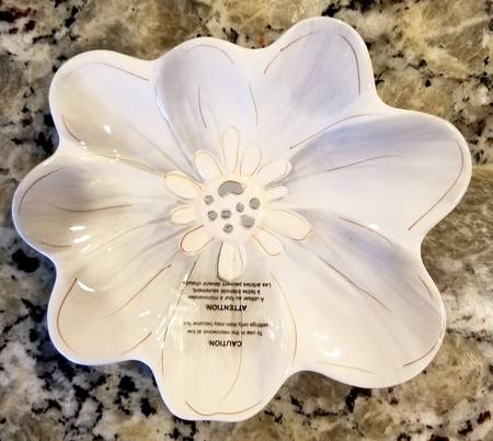 Karoline Figural Canape Plate