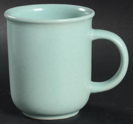 LIE11 Green Mug