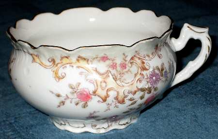 5287 Footed Cup