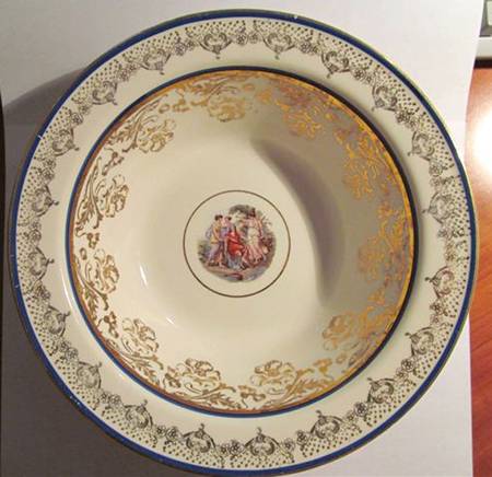 LP34 9" Round Vegetable Bowl