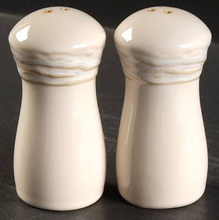 Willow Lane Neutral Salt & Pepper Set