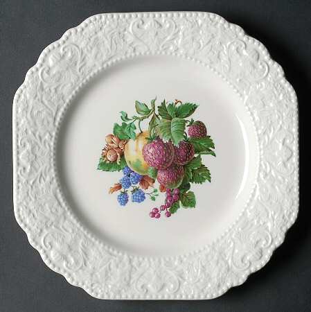 LNE27 Square Luncheon Plate