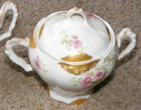 LNT326 Sugar Bowl & Lid