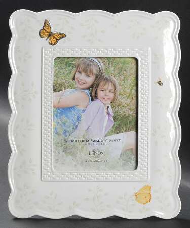 Butterfly Meadow Basket Frame-Holds 5" X 7"